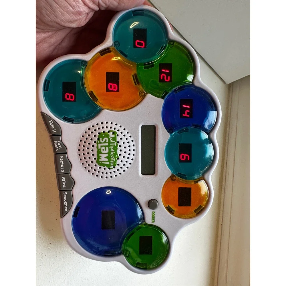 Educational Insights Multiplication Slam Electronic Math Game STEM Toy 8412